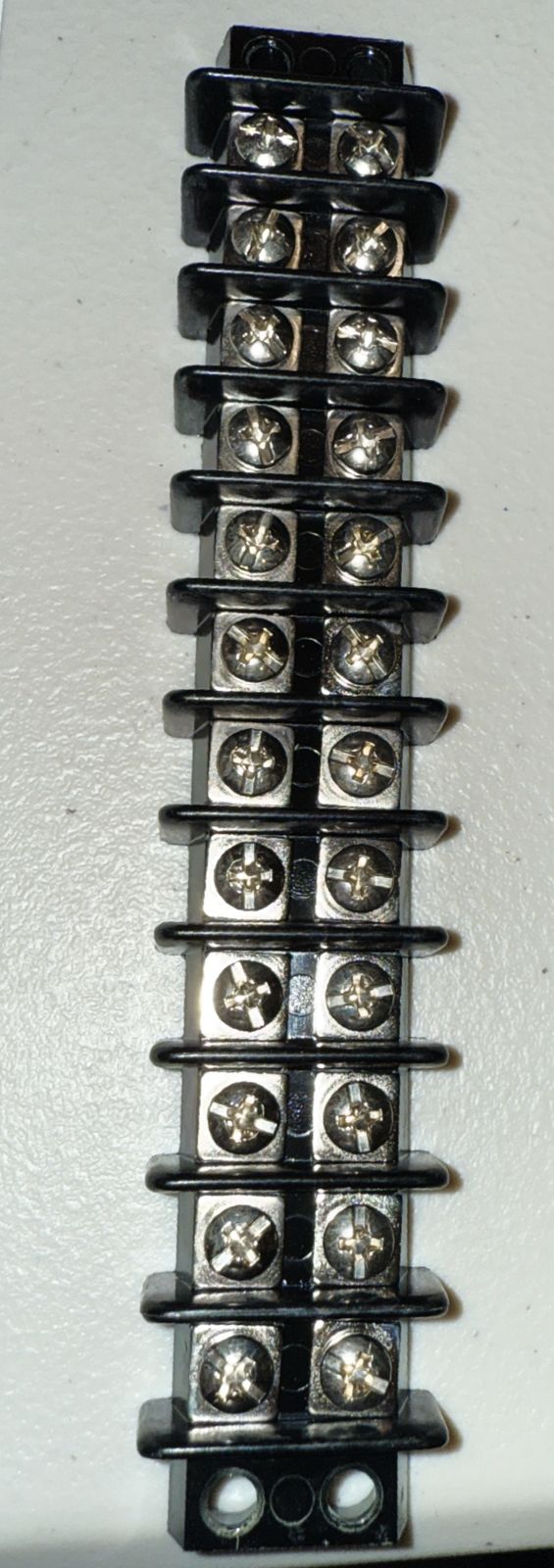 28-720 MCM NEWARK ELECTRONICS